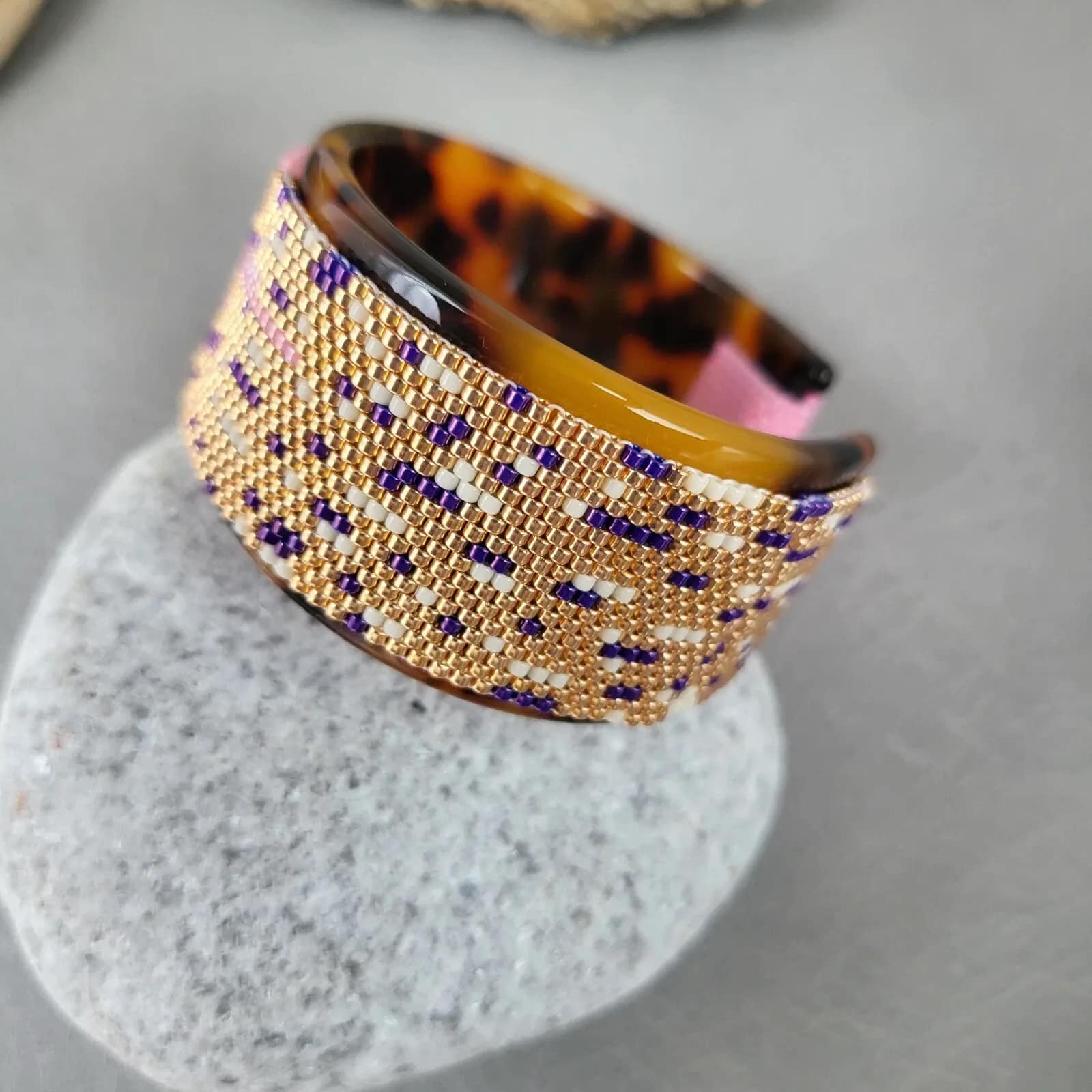 pixie dust – delica seed bead cuff bracelet (8) pixie dust – delica seed bead cuff bracelet (8)