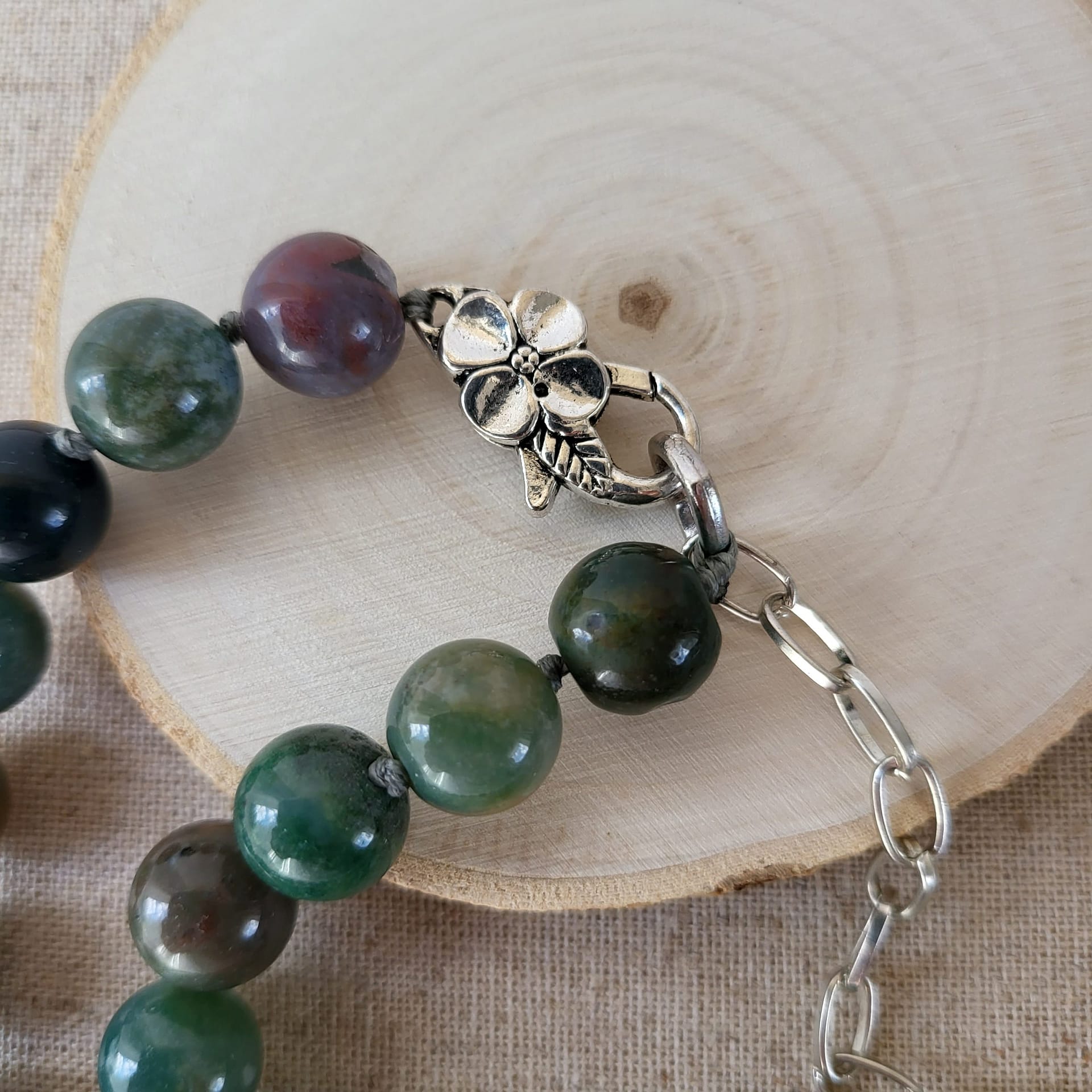 Indian agate beaded necklace in shades of green (3) Mossy Grove green agate beaded necklace - Image 4