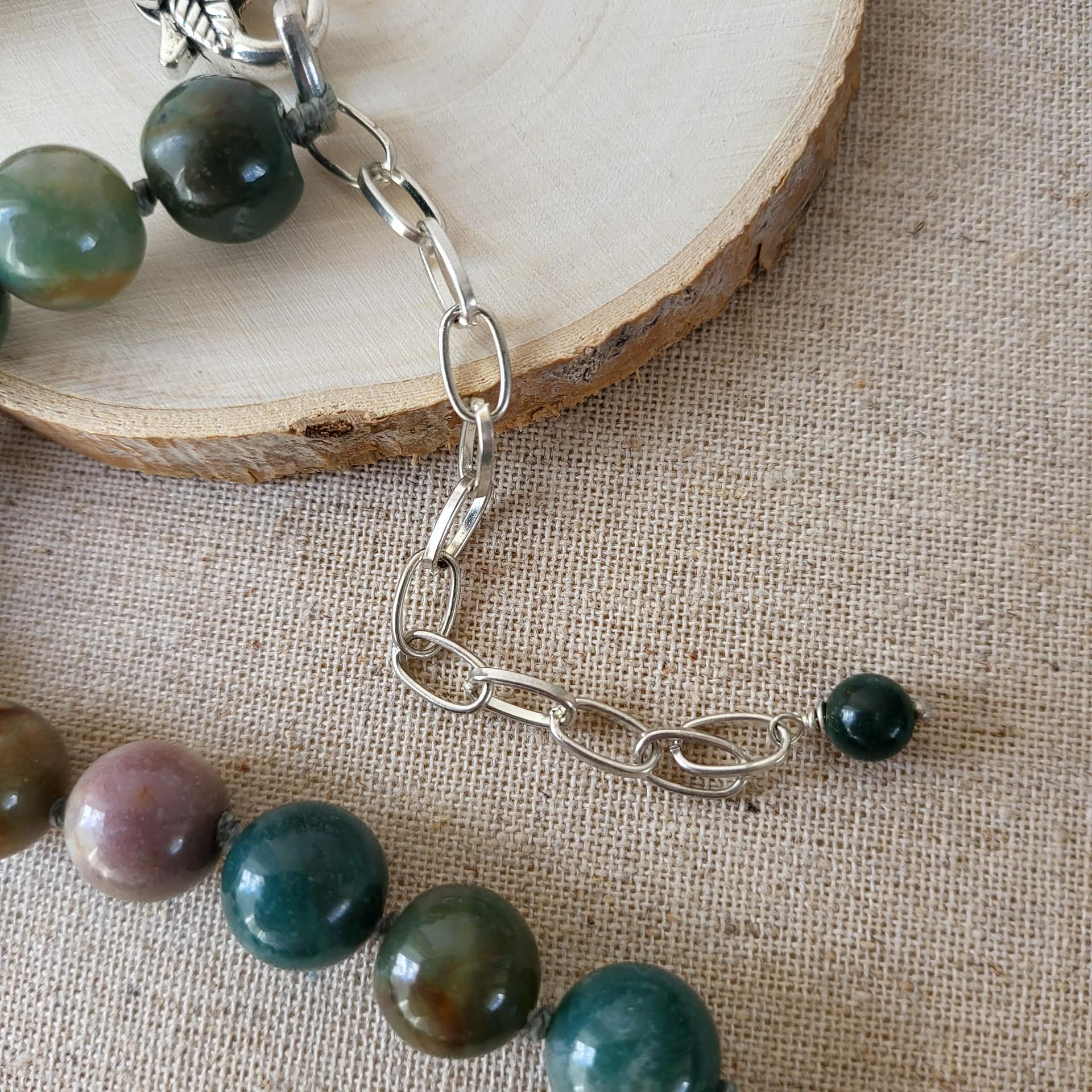 Indian agate beaded necklace in shades of green (4) Mossy Grove green agate beaded necklace - Image 3