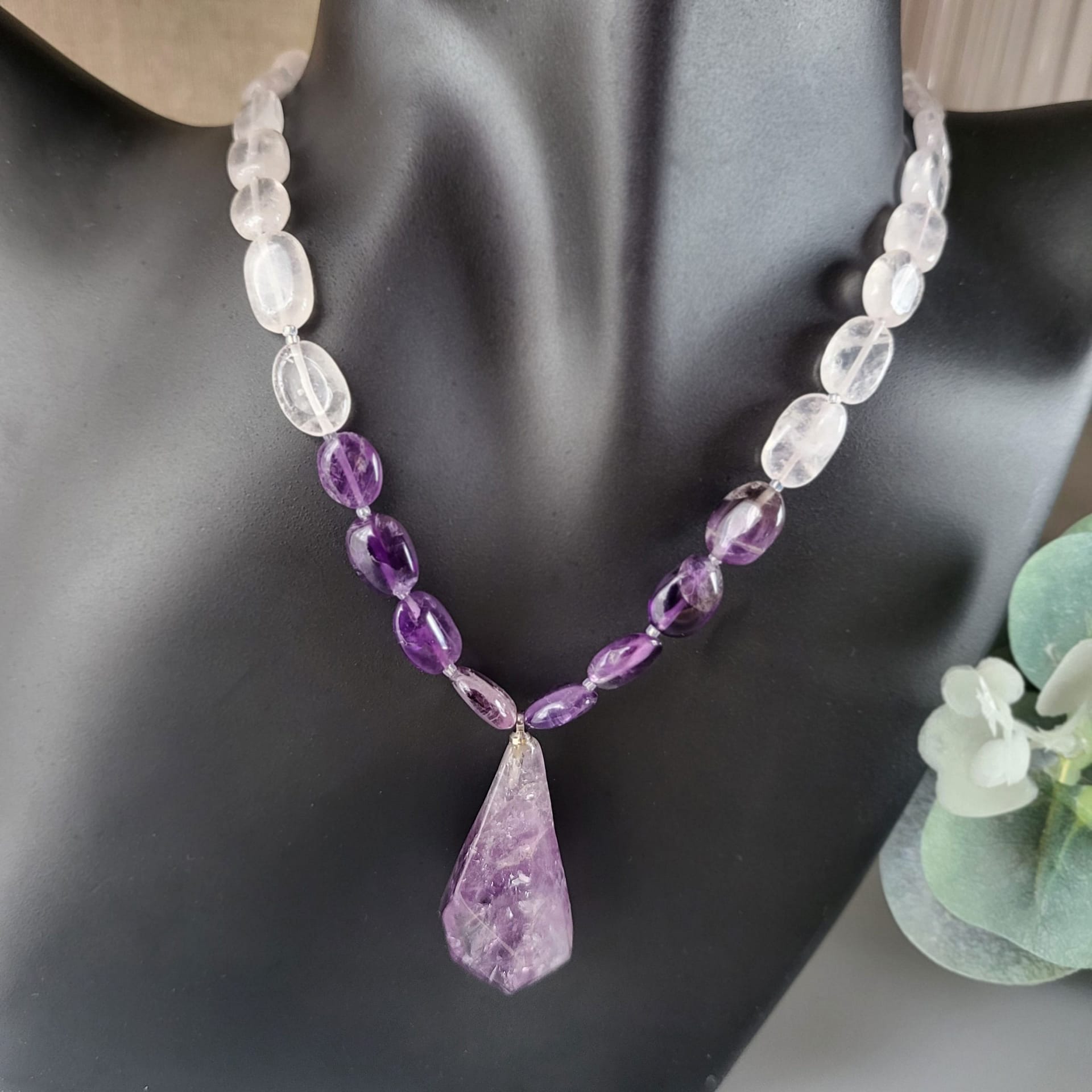 purple-amethyst-and-clear-quartz-necklace2 (1) Purple amethyst and clear quartz necklace - Image 2